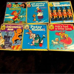 Set of 6 Vintage Peter Pan 45 RPM vinyl records
